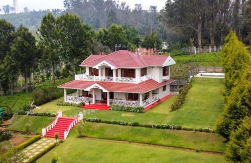 Wellington Hotel | Habba Kadal Kashmiri Heritage Hotel & Hub