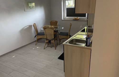 Neumuenster Apartment | Haberstraße 4b, Neumünser