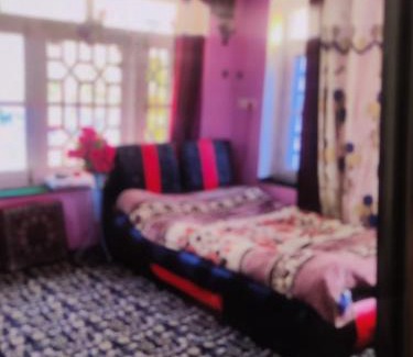 Srinagar House | Habib Guest House