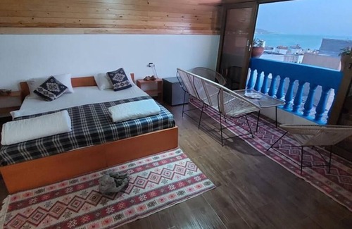 Taghazout Hotel | HABIBI HOSTEL