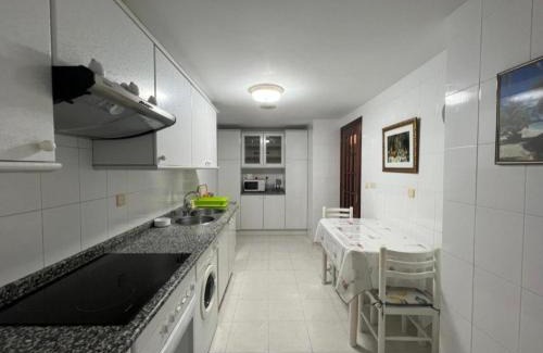 La Coruna House | Habitación con baño privado en Coruña ciudad