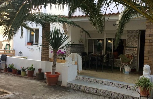 Roquetas de Mar House | Habitación doble 4 línea playa 2 opciones 1 con baño privado y otra con baño compartido