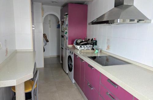 Puerto Real House | Habitación ideal para visitar Cádiz con aparcamiento fácil