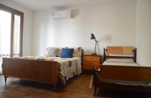 Salto House | Habitación Privada "Sur" con baño privado