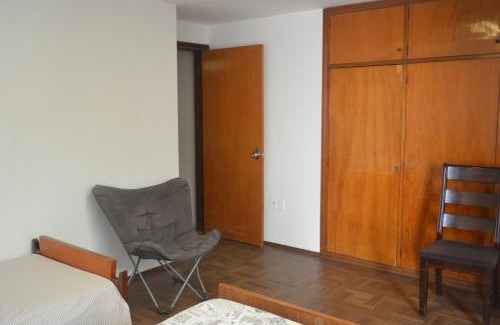 Salto House | Habitación Privada "Sur" con baño privado