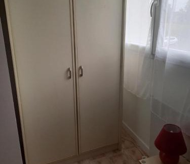 Saint-Herblain Other | Habitación Saint Herblain Cerca a Nantes
