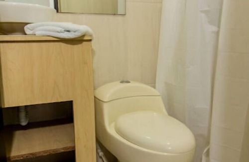 El Prado Hotel | Habitacion Deluxe Doble Cerca Al Malecón Turístico Río Magdalena Barranquilla