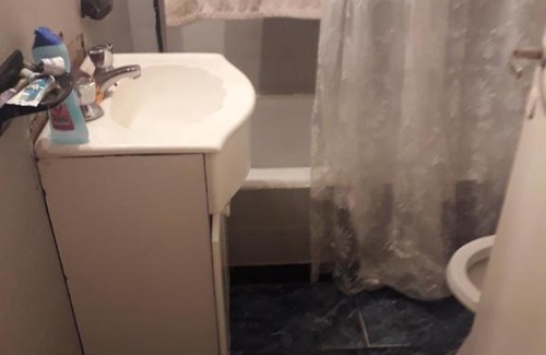 Mar del Plata Bed & Breakfast | HABITACION en casa de flia a compartir con otro masculino