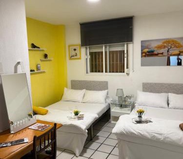 Camino de Ronda House | Habitacion muy céntrica.