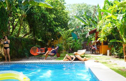 Sayulita Apartment | Habitacion privada con pisicina compartida