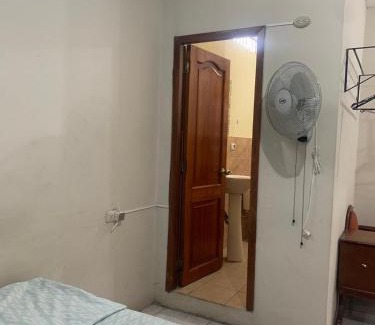 Buena Vista House | Habitaciones amobladas - Manabí suites