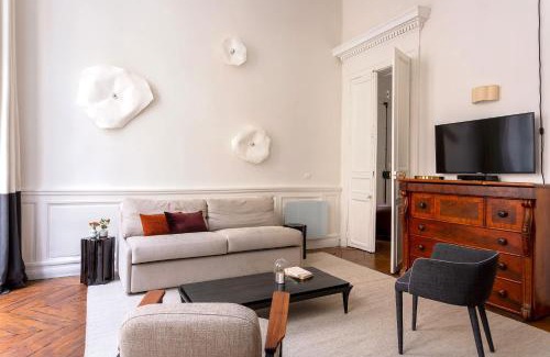 Gaillon Apartment | Habitat Parisien - Quatre Septembre Choiseul Opera