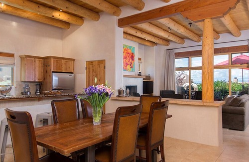 Tesuque Condo | Hacienda Artist Paradise - Luxury Villa with Mountain Views