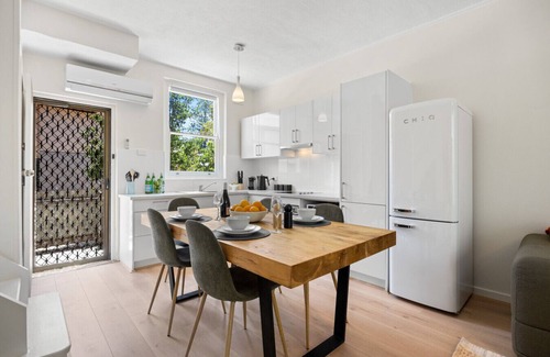 Henley Beach Apartment | Hacienda at Henley - 2BR, Wi-Fi, Workspace