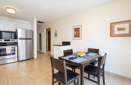 South Capitol Condo | Hacienda Cordova