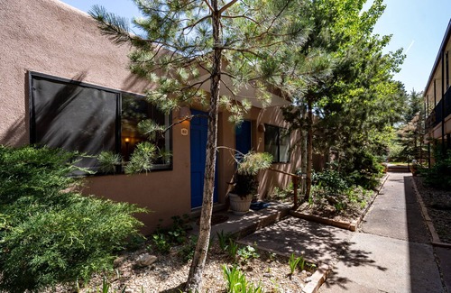South Capitol Condo | Hacienda Cordova