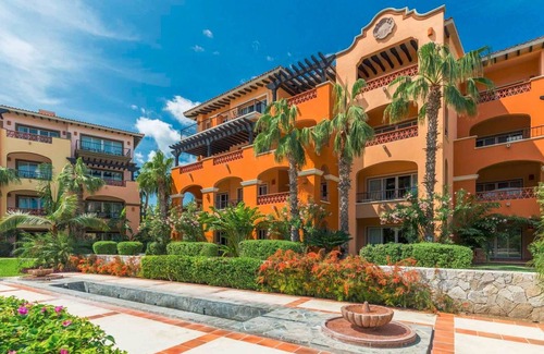 Cabo San Lucas Apartment | Hacienda del Mar Jr Suite with view of the Sea of Cortez