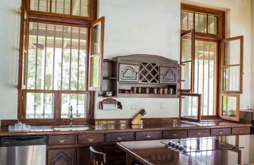 Parrita House | Hacienda El Porvenir