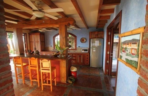 Canoa Villa | Hacienda en La Playa - Private Villa on the Beach