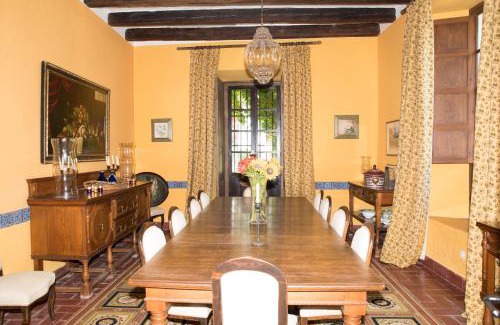 Utrera House | Hacienda La Indiana