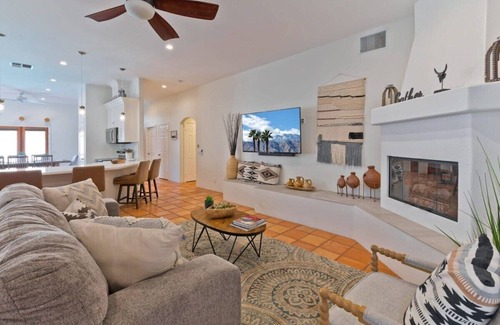 La Quinta Cove House | Hacienda Getaway Pool, Hot Tub, & Steps to trails.