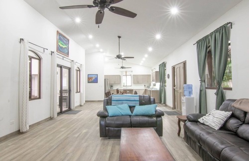 Playa Colorado House | Hacienda Iguana Amazing 4 brm 5 bth private house w/pool