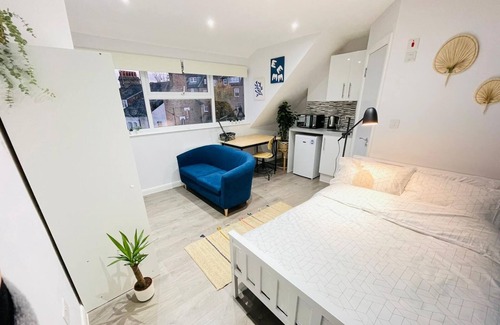 Upper Clapton Apartment | Hackney Studios by Sleepy - Studio Flat 12