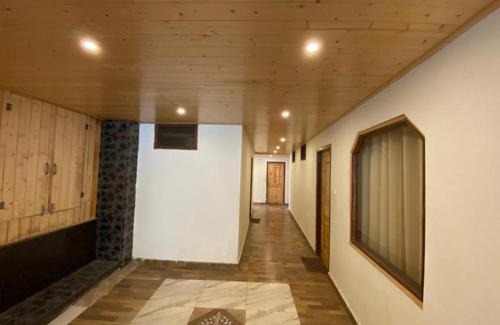 Manali Hotel | Hadimba Rock Hotel Manali