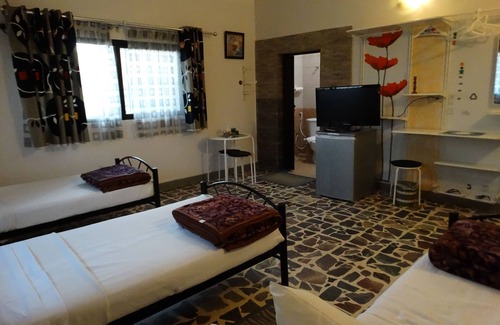 Jerash House | Hadrian's Gate Hotel