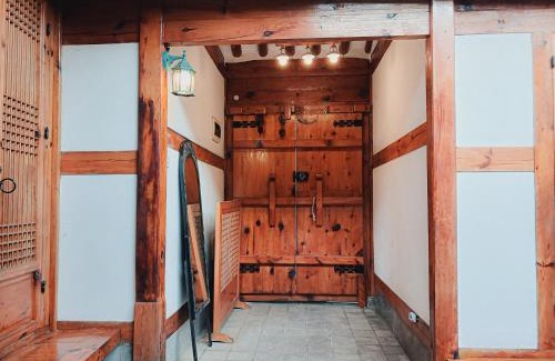 Jongno House | HAEMIL by STAY 42