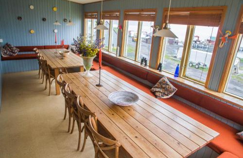 Seydisfjordur Hostel | Hafaldan HI Hostel - Harbour Building
