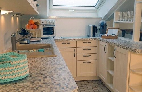 Fedderwardersiel Apartment | Hafen Zwei - Appartement/fewo, Dusche und Bad, WC, 1 Schlafraum