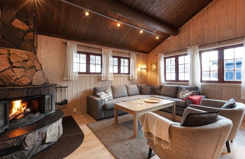 Hafjell Cabin | HAFJELL - Fantastic and cozy cabin - Sauna, WiFi, 10 bedspaces