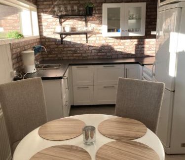 Grebbestad Apartment | Hagavägen 1 Lägenhet