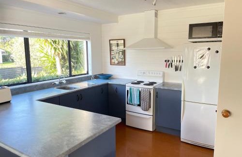 Hahei House | Hahei Beach House - 3 Bedroom