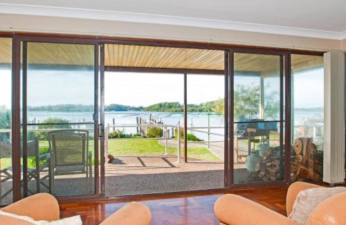 Greenwell Point House | HAIS18G - Riverside Delight