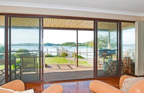 Greenwell Point House | HAIS18G - Riverside Delight