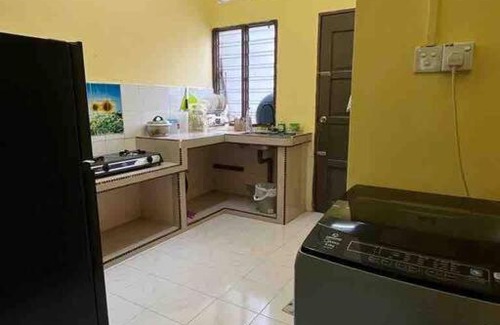 Muar House | Hajjah Homestay Jln Rajawali Tg Agas
