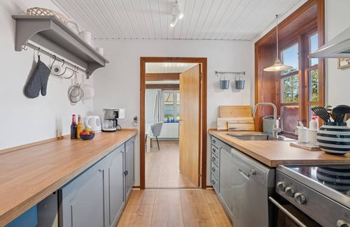 Snogebaek House | "Hakon" - 40m from the sea by Interhome