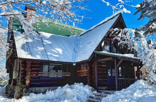Iimori Ski Chalet | Hakuba Riverside Loghouse