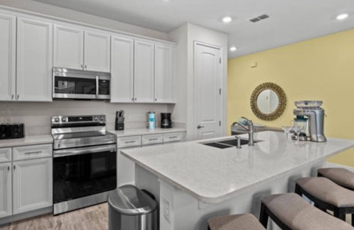 West Kissimmee House | Hakuna Matata Escape Luxury Stay Orlando