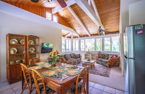 Honaunau-Napoopoo House | Hale Hanai - near Kealakekua Bay - Proximity to ocean without oceanfront price