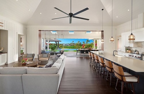 Poipu House | Hale Ho'oli: Luxurious Sea-View Villa + Pool/Spa