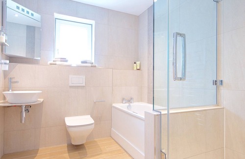 Wendover Bed & Breakfast | Hale House