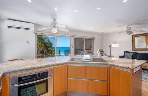 Kihei Condo | Hale Hui Kai 208 - Ocean View Luxury Condo on the best beach on Maui, Split AC!