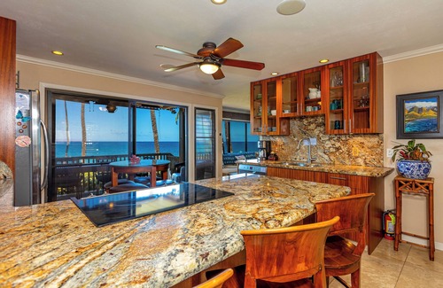 Kihei Condo | Hale Ili Ili #A, Panoramic Oceanfront Unit, Steps from Charley Young, A/C