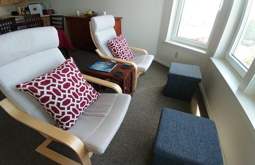 Long Beach Apartment | Hale Kai - Breathtaking ocean view!