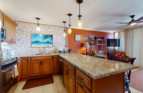 Kihei House | Hale Kai O Kihei Condo w/Shared Pool, Ocean View-Beaches Await