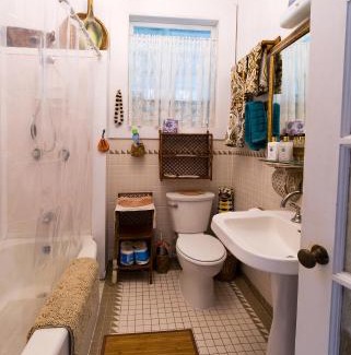 Hilo House | Hale Kawehi BnB Guesthouse