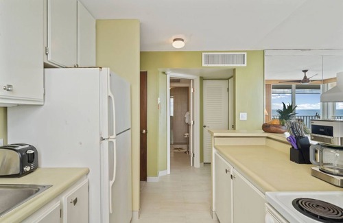 Historic Kailua Village Condo | Hale Kona Kai 212 - Absolute Oceanfront condo with large wraparound lanai